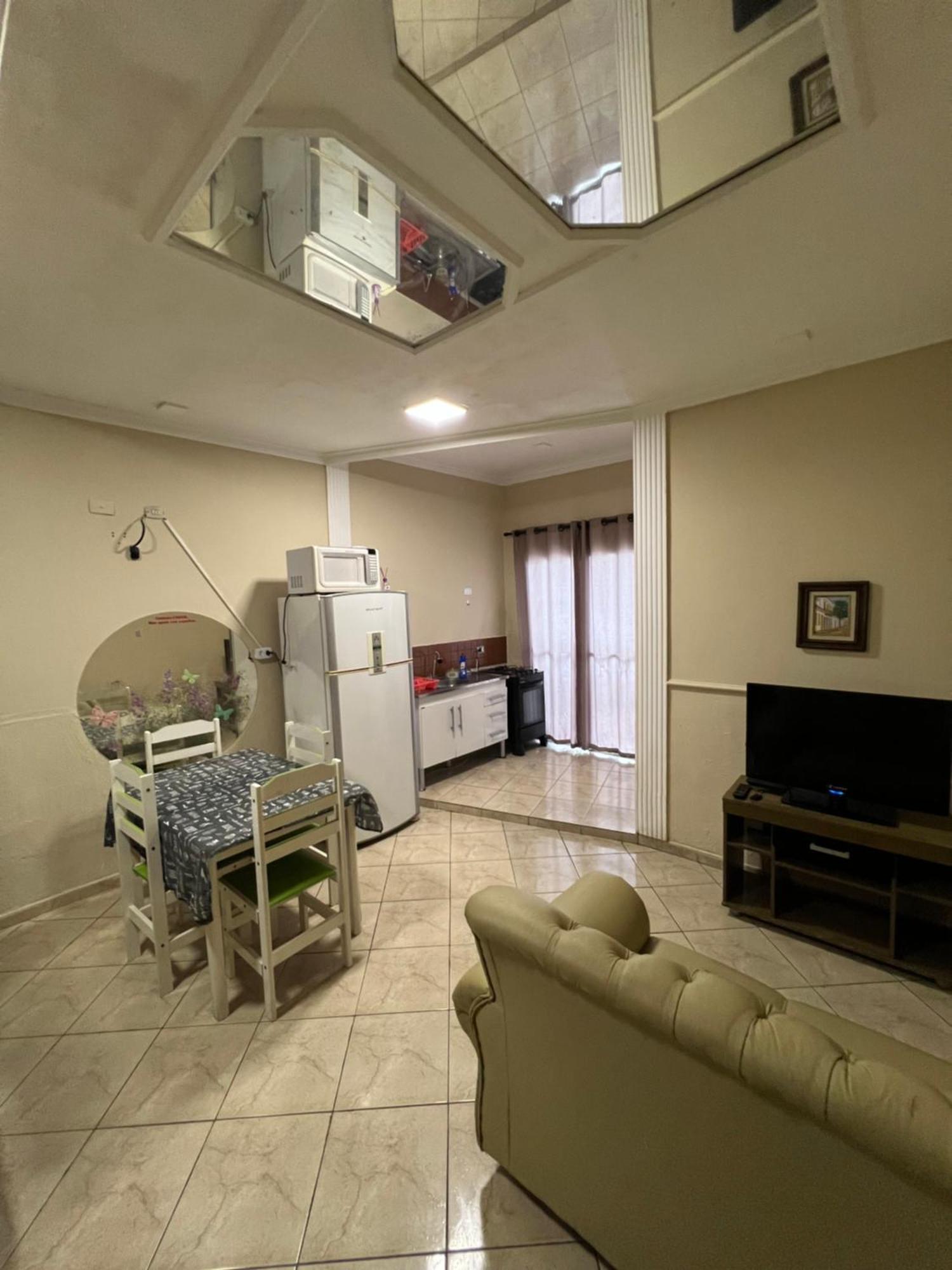 Apartamento Centro Apartment อูบาตูบา ภายนอก รูปภาพ